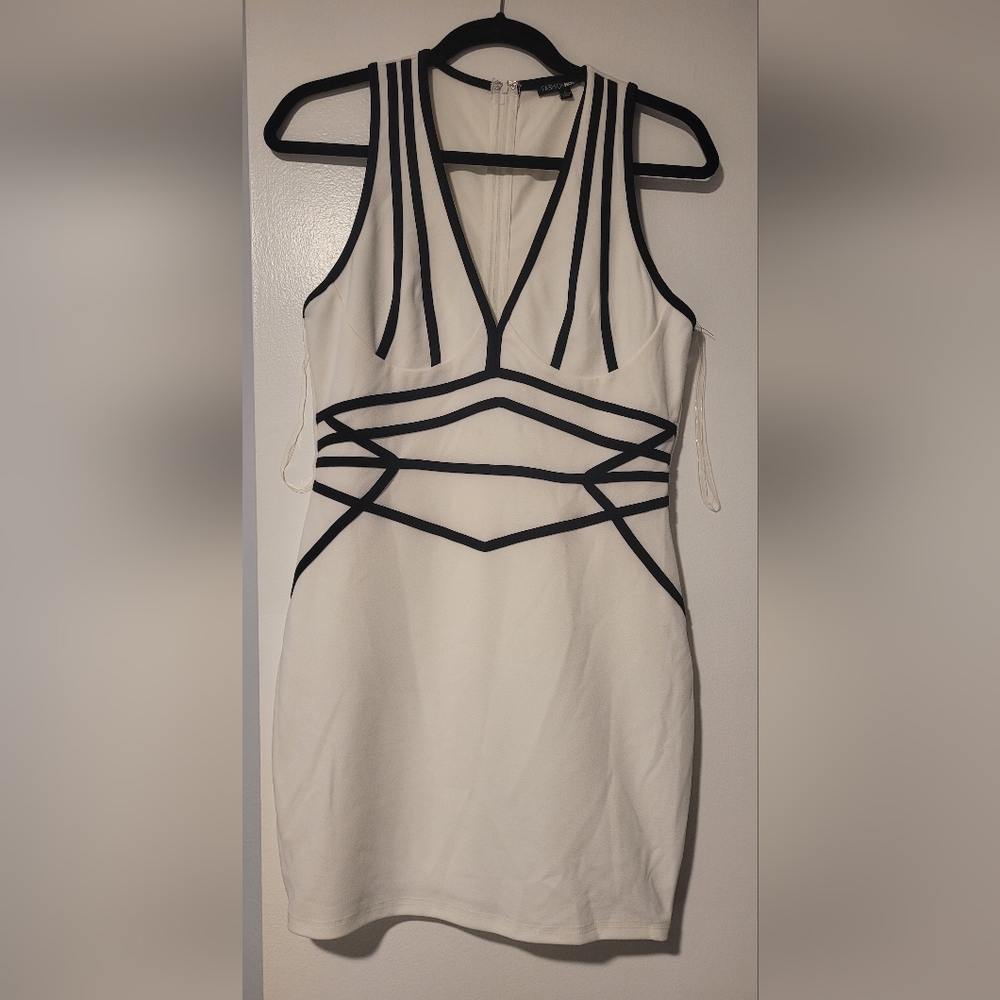 Fashion Nova white and black dress